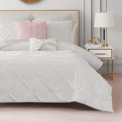 Kiss Pleat Micromink Comforter Set With Decorative Pillows